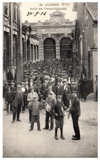 89 AUXERRE - sortie des usines Guilliet