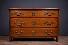 Commode ancienne galbée - , en