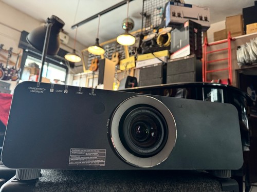 Projecteur panasonic - projecteur,