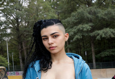 Kira, "Photographie", 2024    /    15 x 20