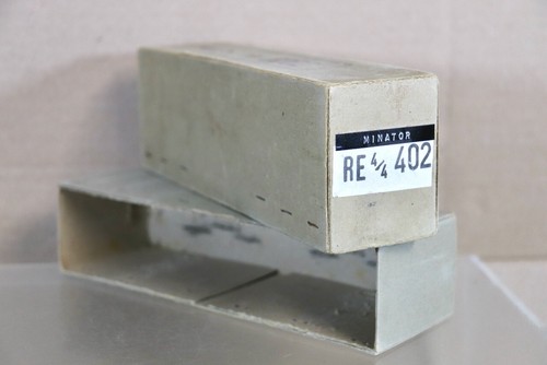 Boîte vide jep pour - boîte,
