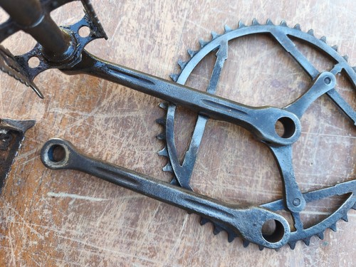 Pédalier vélo ancien - pédalier,