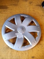Enjoliveur de Roue 14ʺ Gris  d'Origine - Peugeot 107, 206 - 9607V5