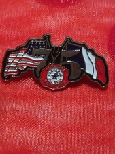 Pins Pin's badge Vintage  collection DRAPEAU FANCO-AMERICAIN 17/92 CONVERSE 75
