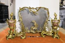 Cheminée grille andirons