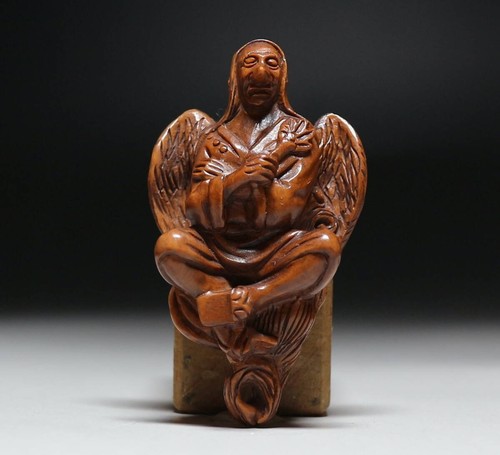 Ancien tengu oiseau japonais