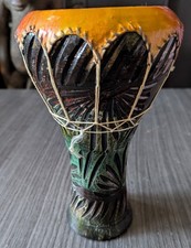 Djembé artisanal africain en