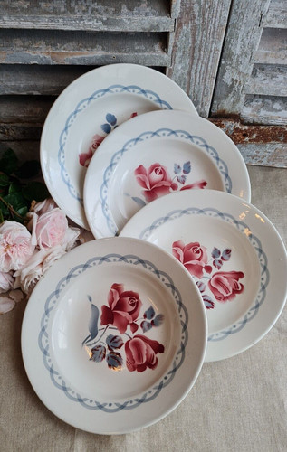 Anciennes assiettes creuses - anciennes,