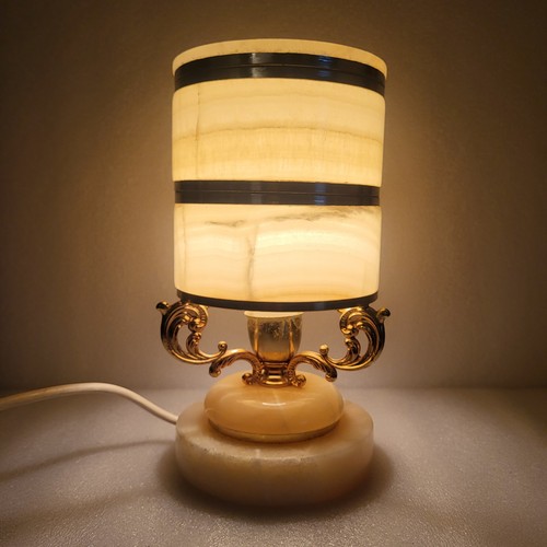 Lampe poser albâtre ou - a,