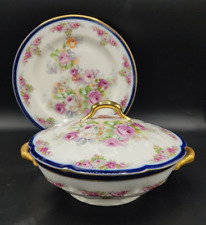 Soupiere en porcelaine ancienne avec important décor de roses Haviland Limoges