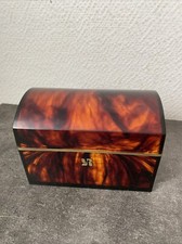 Ancienne Petite Boîte À