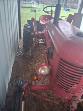 pony 812 massey fergusson essence de 1956 ,tout fonctionne .