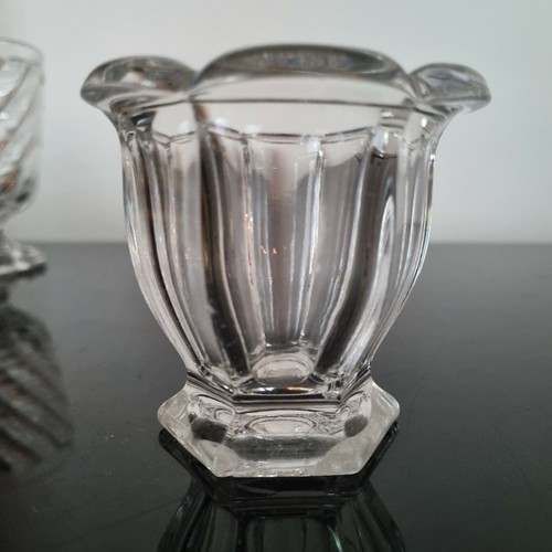Moutardier baccarat non signé - non,