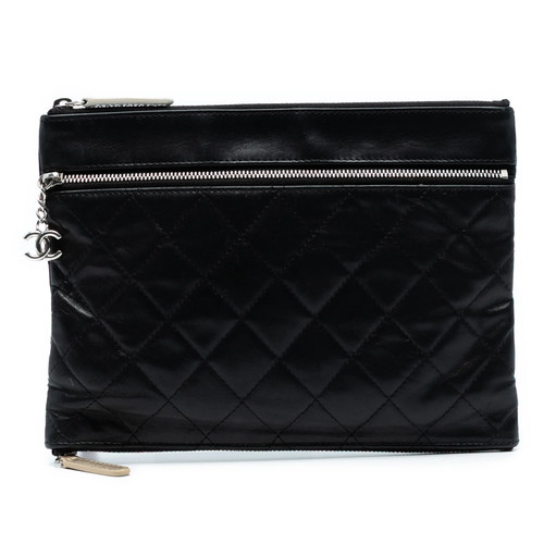 Chanel matelassé cuir - cc,