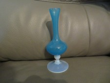 ancien vase en opaline de