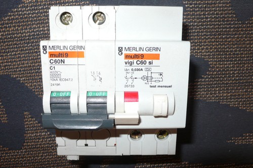 Disjoncteur differentiel 2pole - disjoncteur,