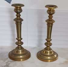 Ancienne paire de bougeoirs - Louis XVI - Bronze, laiton, avec bobèche- H 28 cm