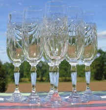 Service de 6 flûtes à champagne cristal taillé Les grands ducs décor de draperie