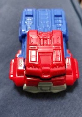 Hasbro transformers optimus - hasbro,