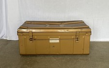 Malle/cantine en métal