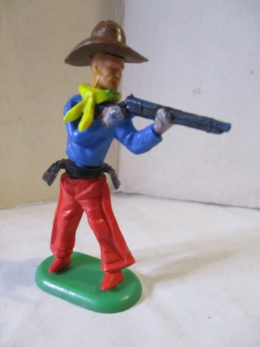 Figurine cyrnos swoppet - 1/32,