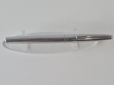 Stylo plume or WATERMAN  CONCORDE en métal argenté et plume en or 18 cts 750