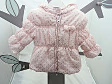 Kiabi  doudoune rose étoiles dorées avec capuche  noeud bébé 3 mois