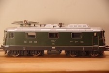 Loco electrique HO Re4/4 II