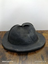 Chapeau ancien de mineur – vintage Cuir Bouilli Belgique 