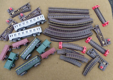 LOT DE RAILS ET WAGONS JOUEF ET WAGONS LIMA VINTAGE - HO