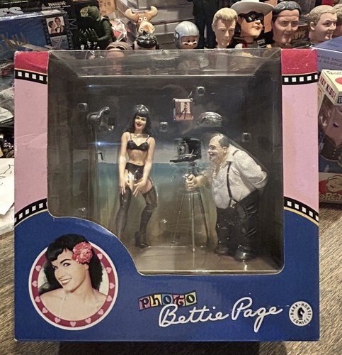 Bettie page photo shoot - bettie,
