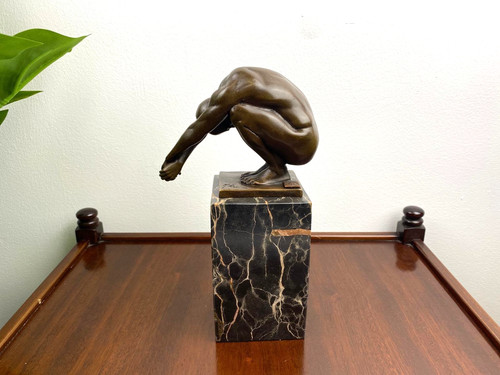 Sculpture nageur bronze sur - sculpture, en