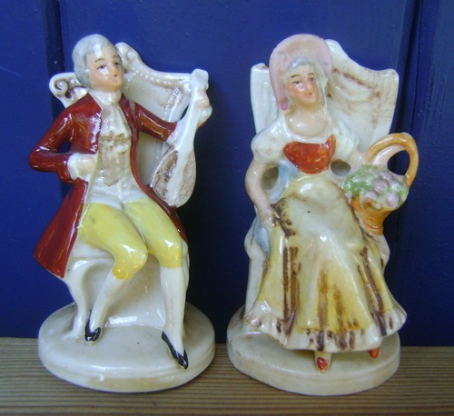 Paire anciennes figurines en - paire,