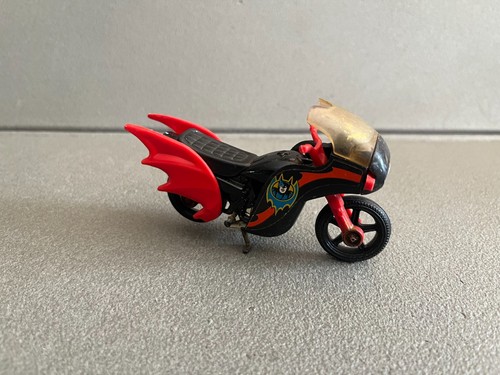 Ancienne miniature voiture - ancienne,