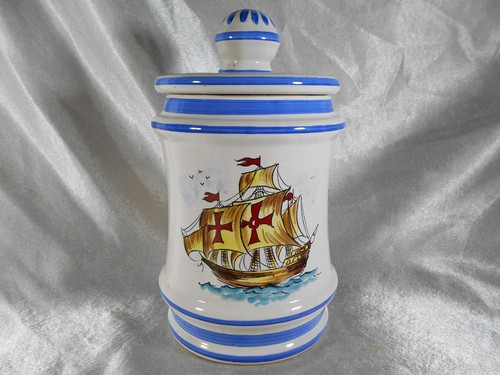 Pot tabac couvert - a,