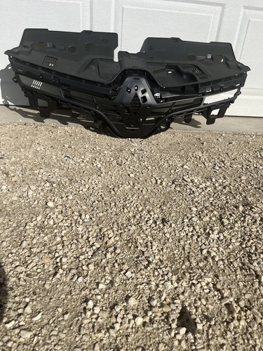 Grille calandre avant