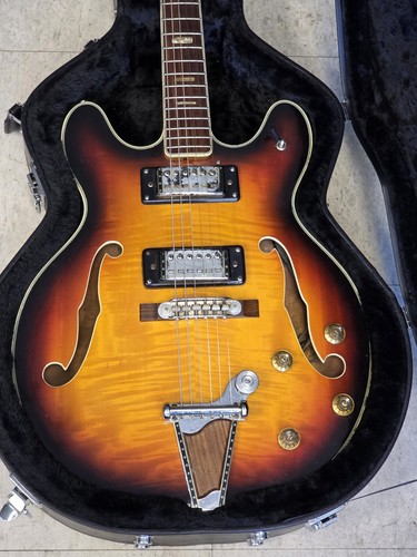 Vintage univox hollow - vintage,