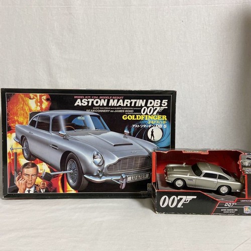 Voiture doyusha aston - 1/24,