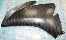 carénage gauche carbone