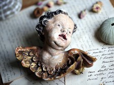 Wall Plaque Gilded Winged