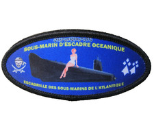 ECUSSON MARINE NATIONALE SOUS MARIN SNLE / SMA / ESMA BRETAGNE  SCRATCH AU DOS
