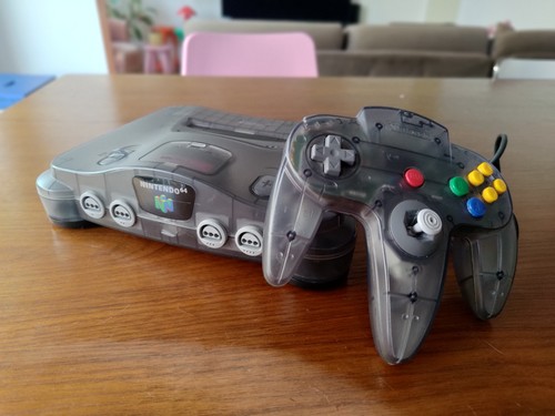 Nintendo smoke black - 64, avec