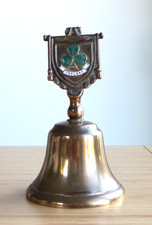 Magnifique Cloche de table