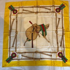 Grande écharpe Gucci en soie