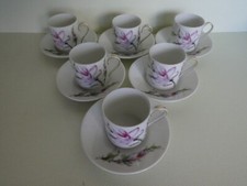 6 Tasses et sous Tasses en Porcelaine Fabrique Royale  Limoges Modèle d’Artois