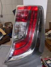 feu arrière pricipale gauche  Toyota Prius 3 (99263543)