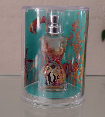 Classique poissons eau d - classique, d'