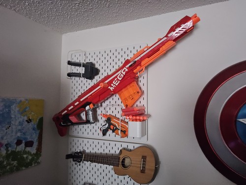Red nerf strike elite mega - nerf, n-strike