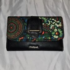 C1 PORTEFEUILLE DESIGUAL / BON ETAT / MAROQUINERIE / CUIR ET TISSU / FLEURS 