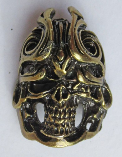 Badge broche skull tete - , mort